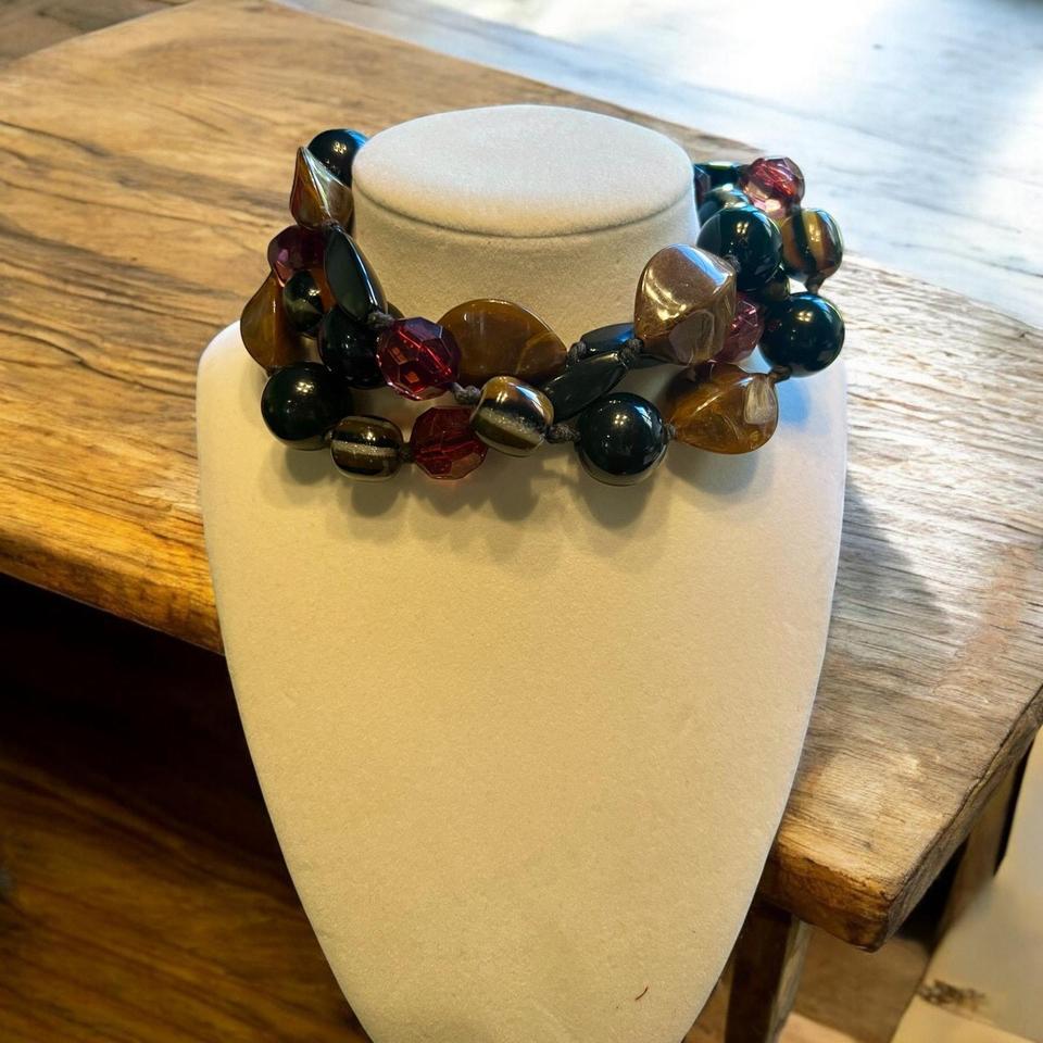 Vintage 1970s Hand Knotted Acrylic Bead 6