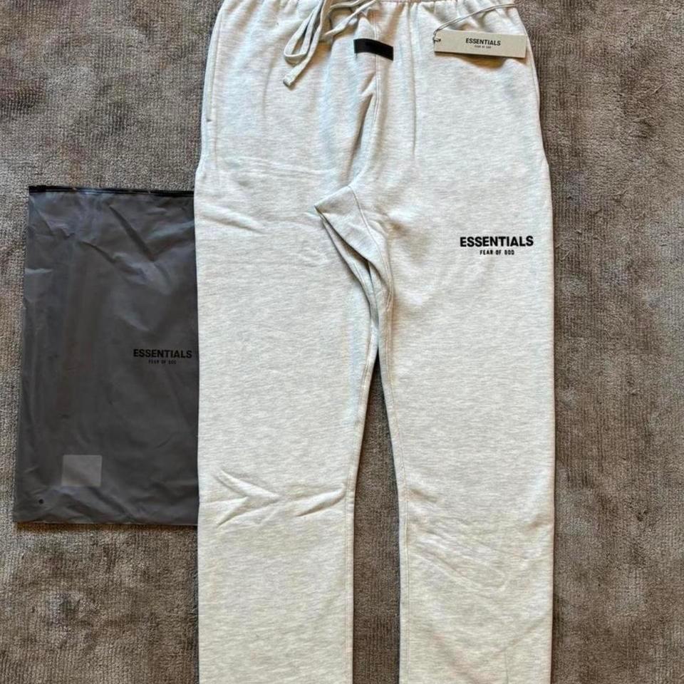 Essentials Sweat Pants Size Small 1e83