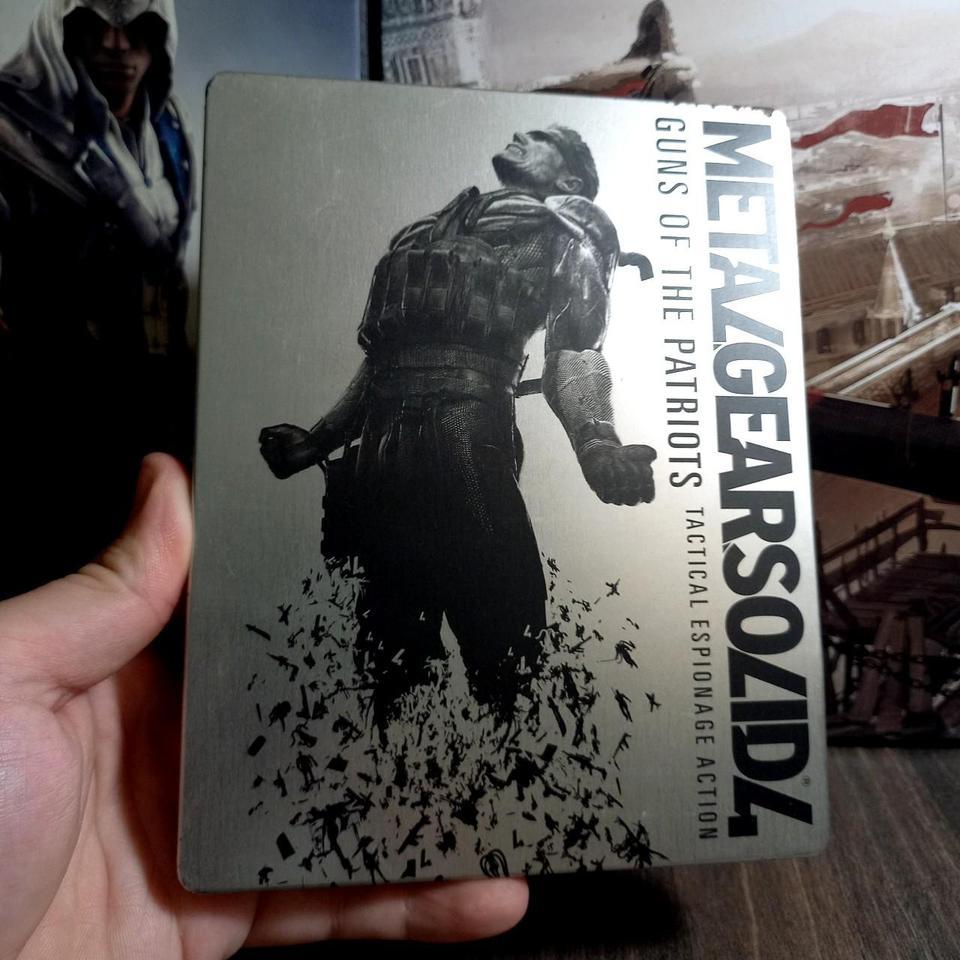 Metal Gear Solid 4 Guns 882d