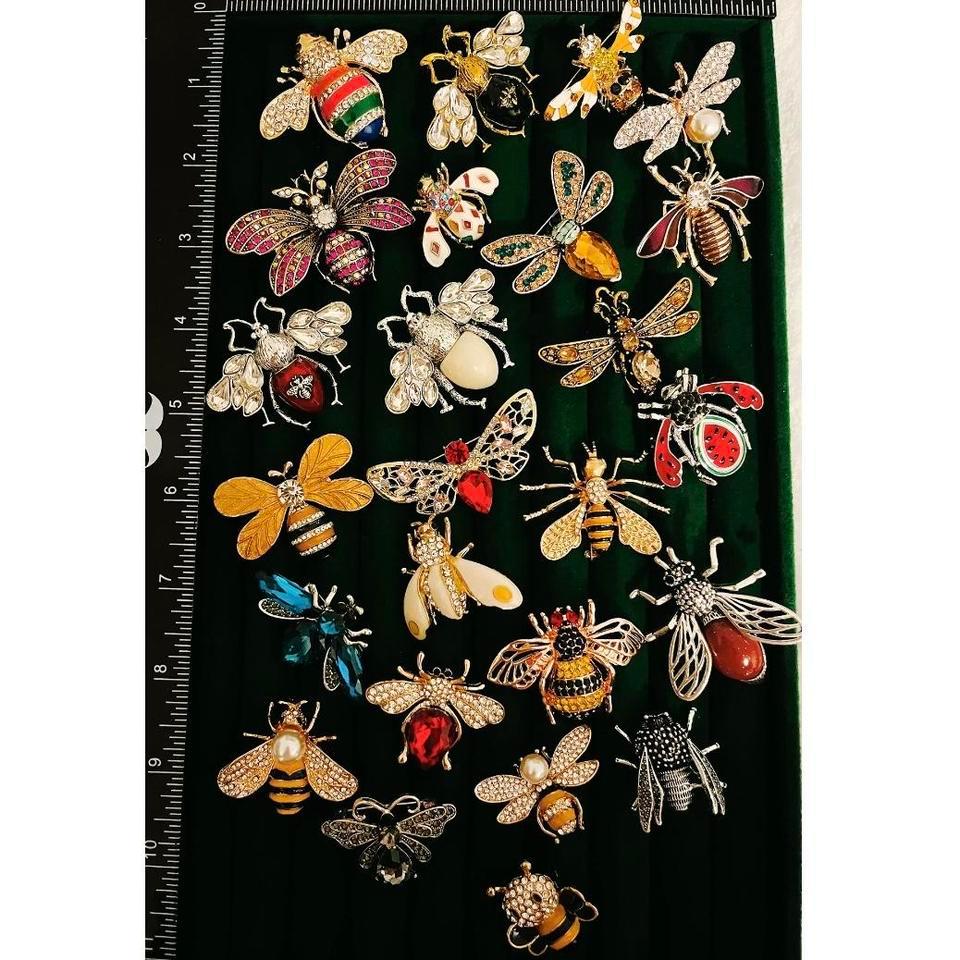 25 Pieces Vintage Style Bee 16f9