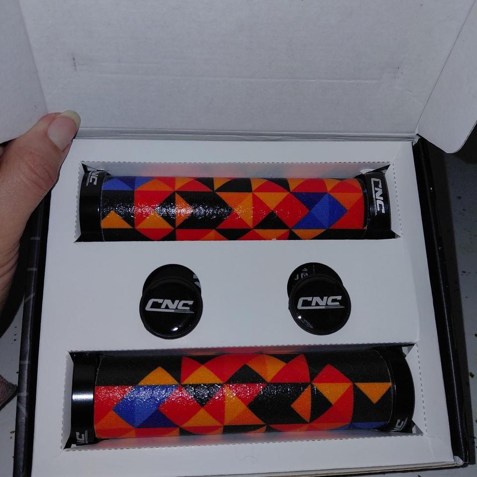 Cnc Grips For Mountain Biking