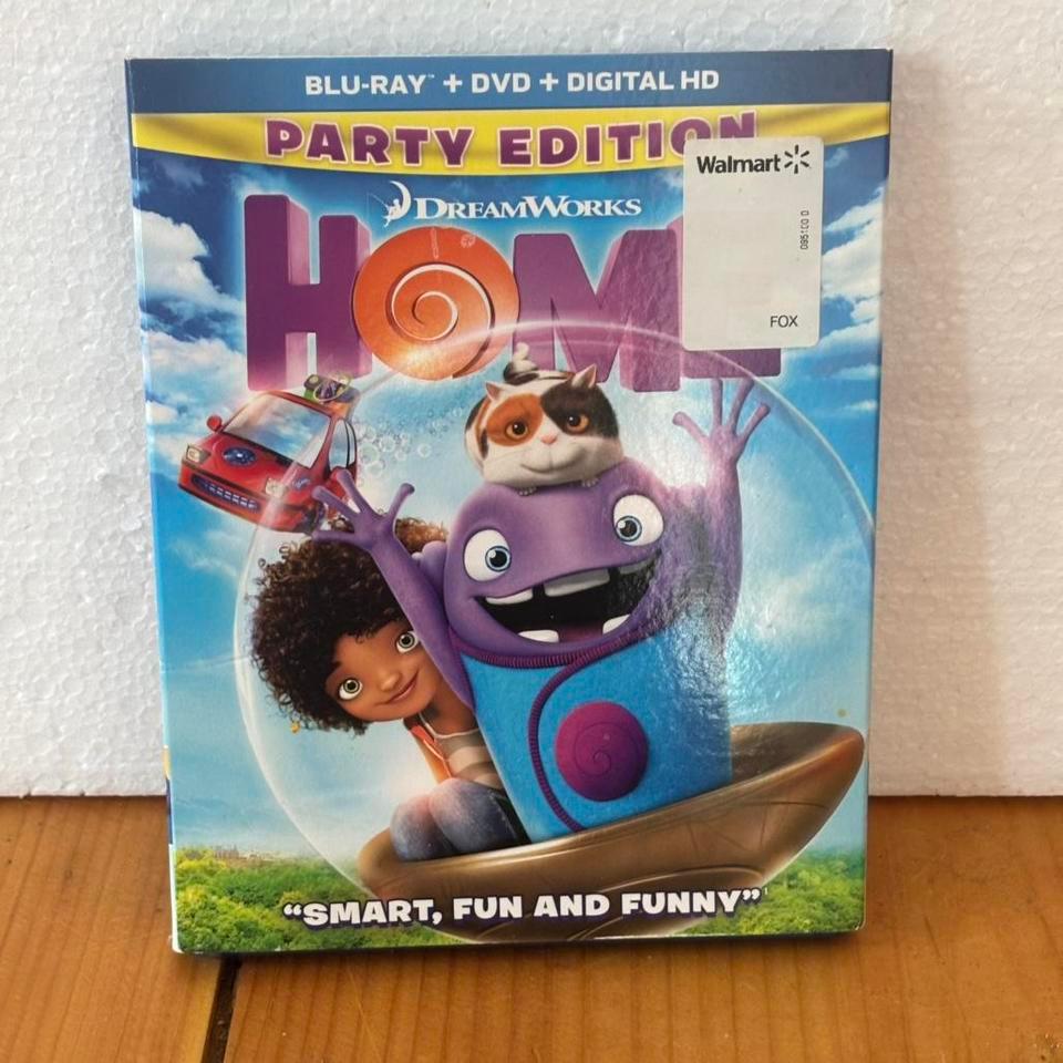 Home Party Edition Blu Ray C84c