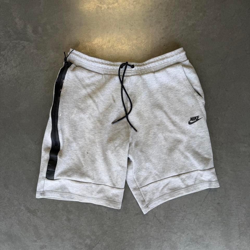 Nike Tech Grey Sweat Shorts C586
