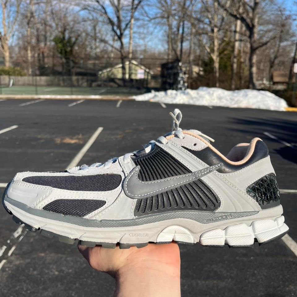 Size 13 Nike Vomero 555c 3