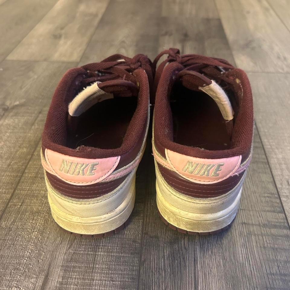 Limited Edition Valentines Nike Dunks 3