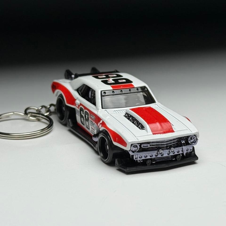 Custom 1968 Camaro Car Keychain 9a89