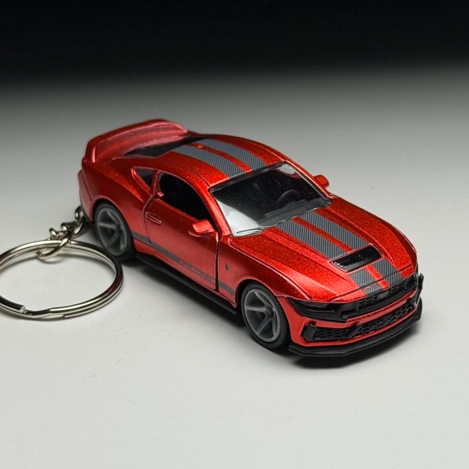 Ford Mustang Dark Horse Keychain 16f7