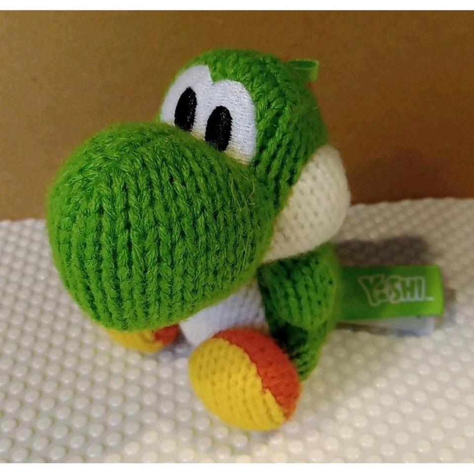 Nintendo Yarn Yoshi Amiibo Green A430