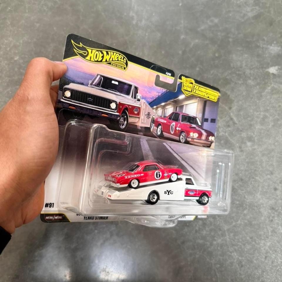 Hot Wheels Team Transport 68 7d60 2