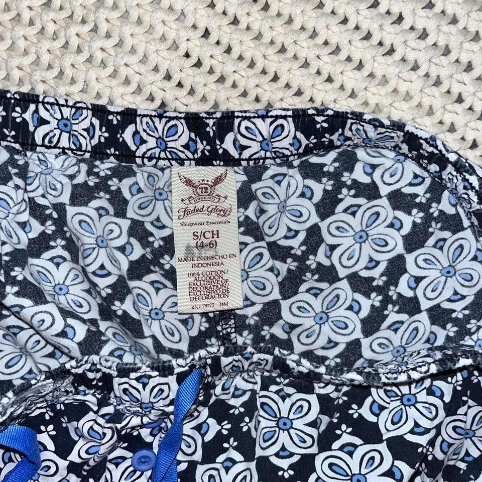 Blue White Tile Print E970 3