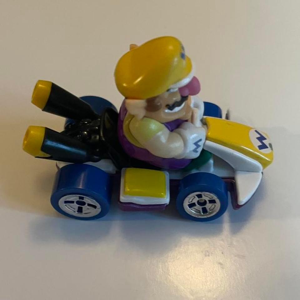 Wario Mario Kart 8 Deluxe F942 2