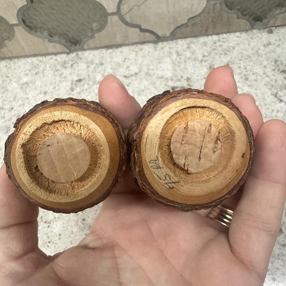 Vintage Salt Pepper Shakers Pine De14 5