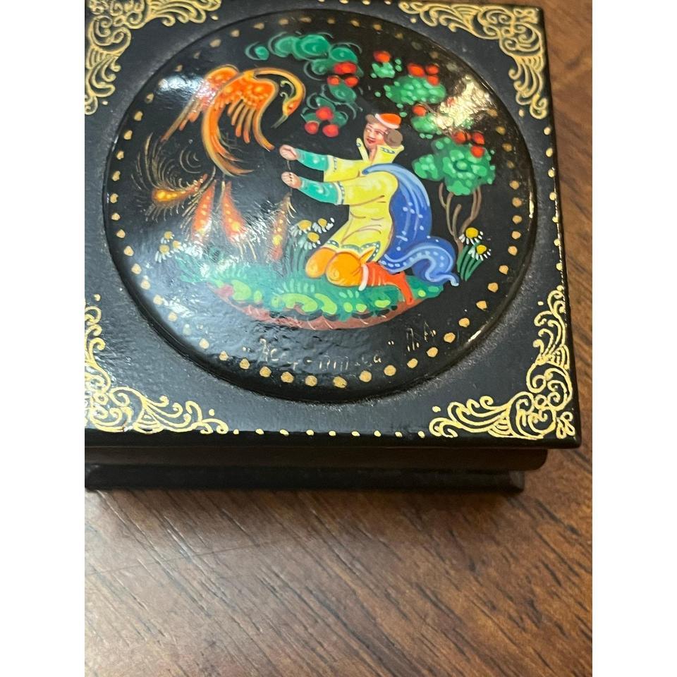 Vintage Russian Trinket Box Black D451 2