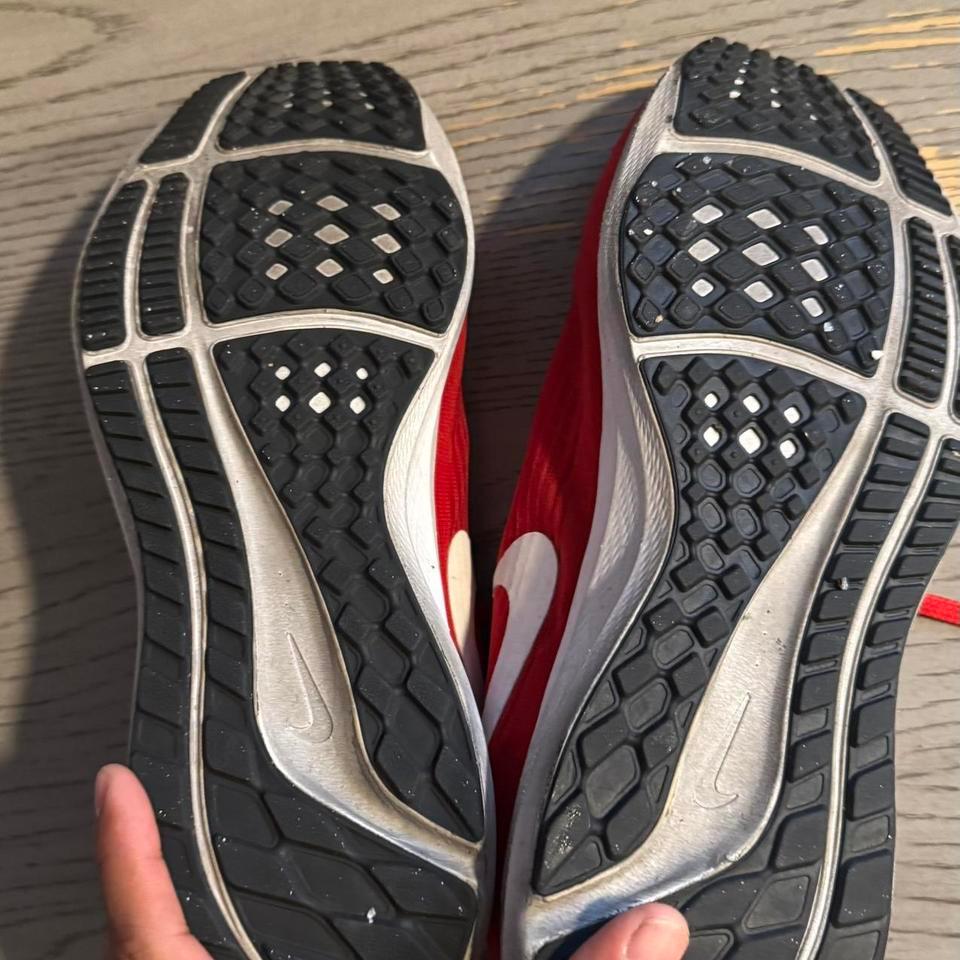 Nike Zoom Pegasus 37 Trainers 8