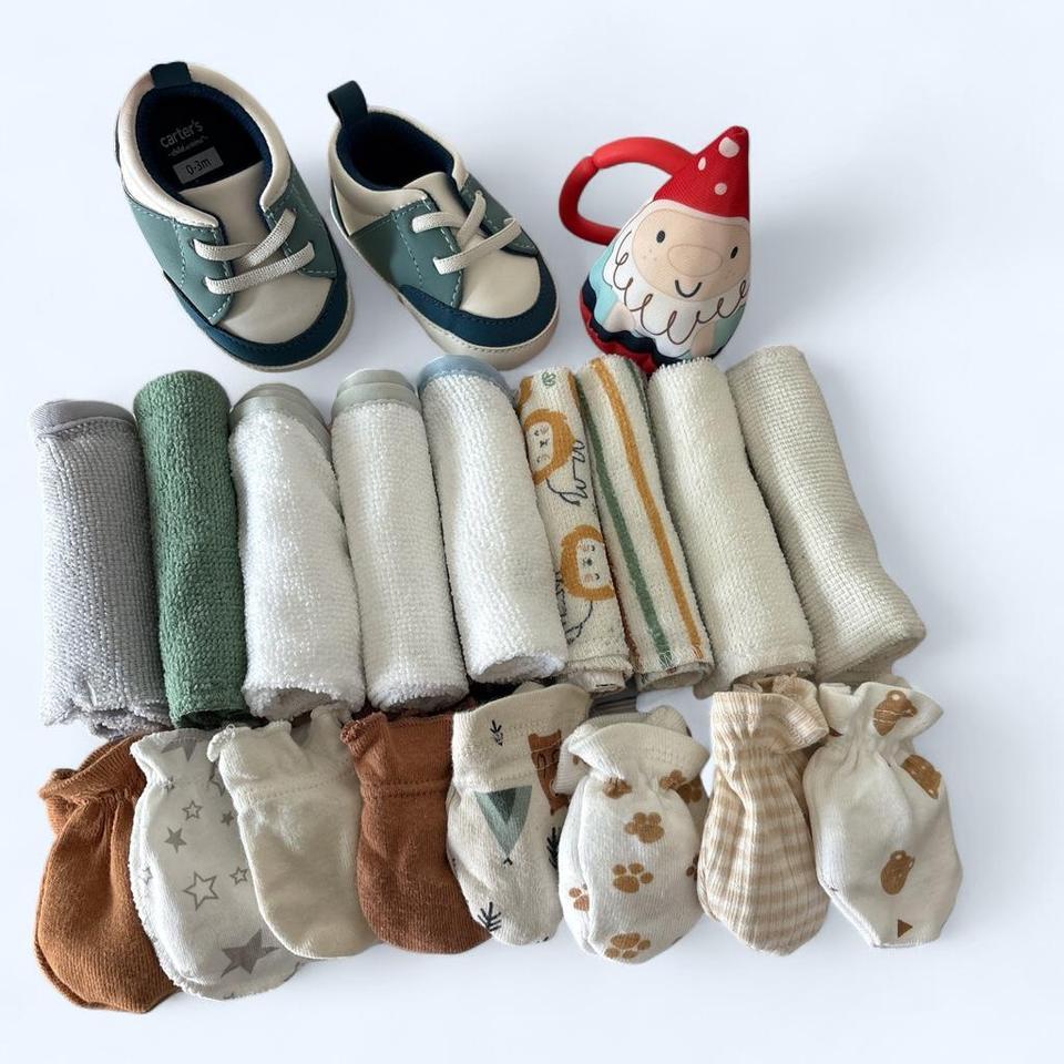 Baby Essentials Bundle 8 Pairs 306c