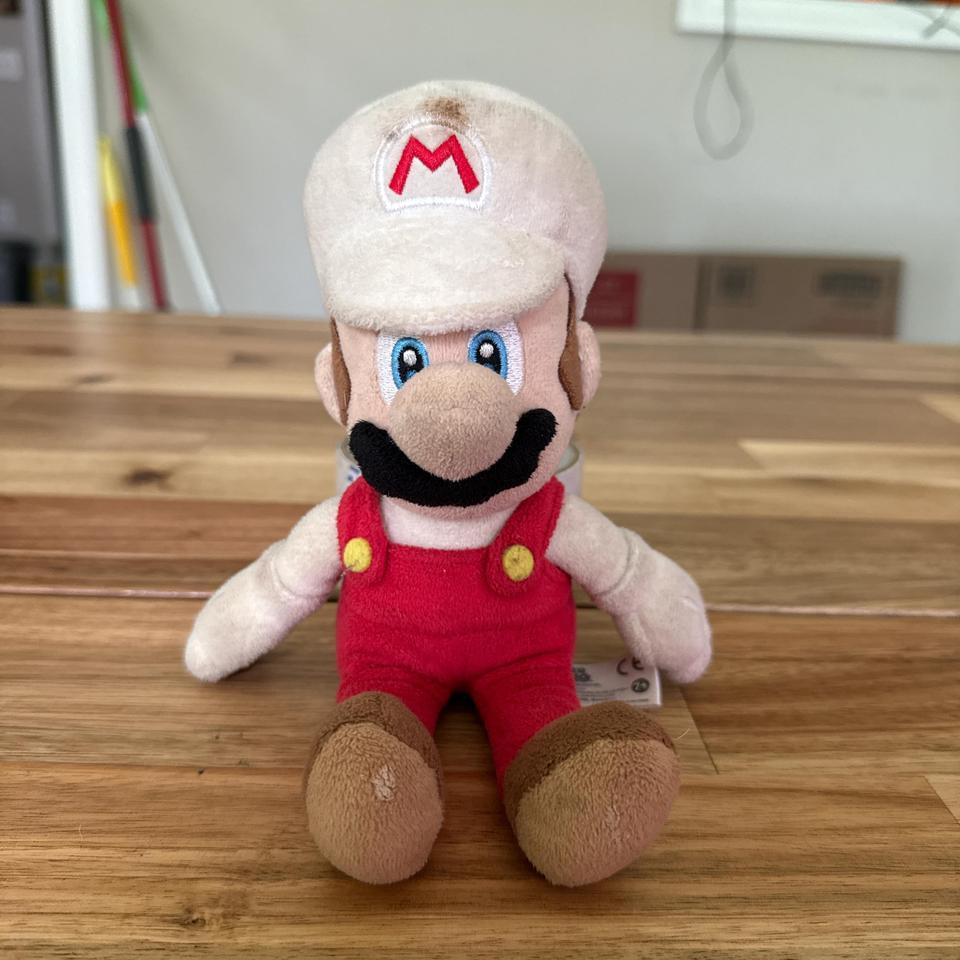 Sanei 2011 Fire Mario Plush
