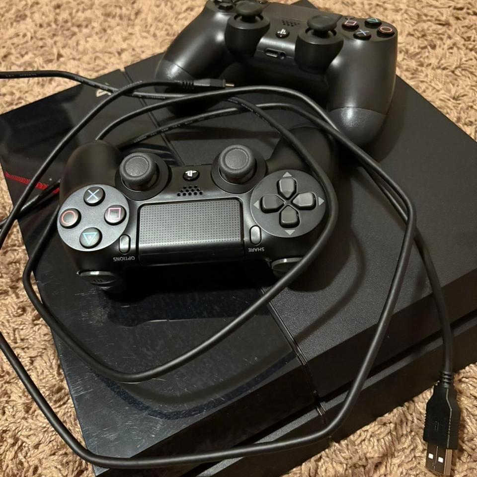 Brand New Black Playstation 4 4