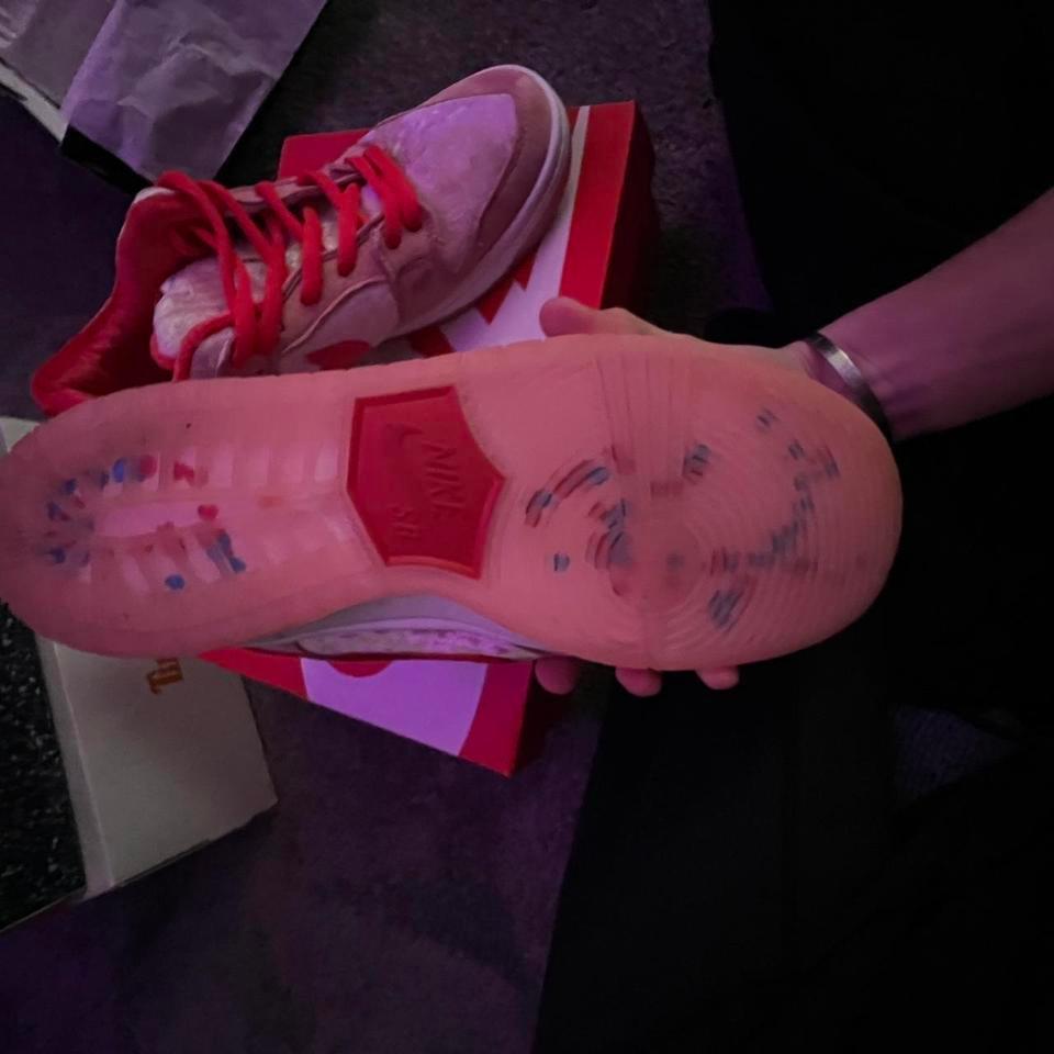 Nike Sb Dunk Low Valentines 462e 4