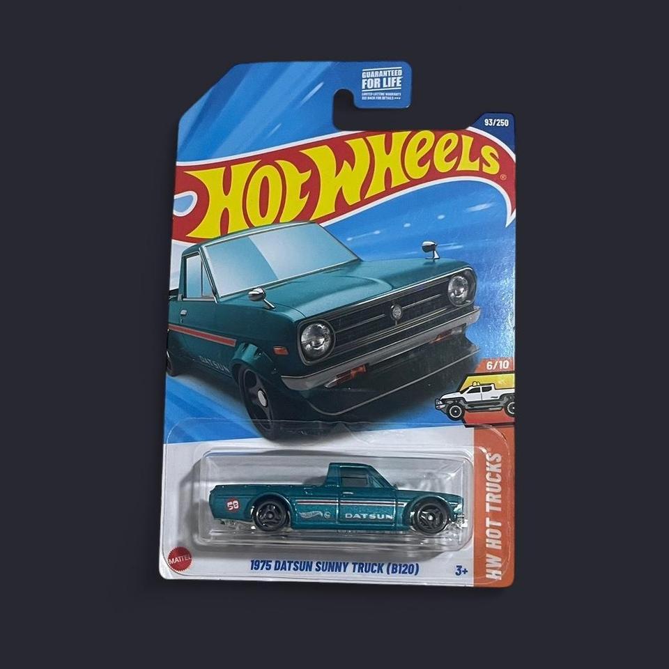 Hot Wheels 1975 Datsun Sunny
