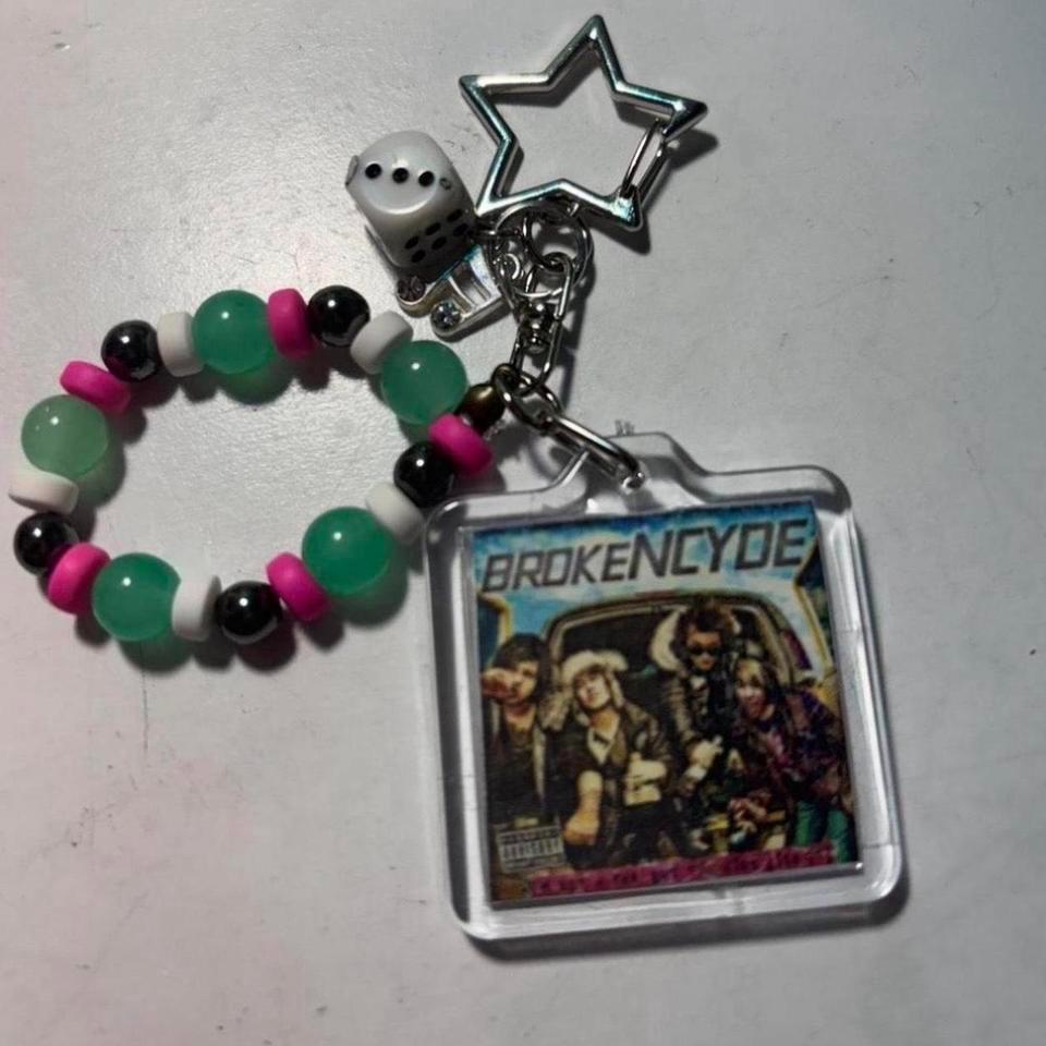 Brokencyde Keychain 2eb1