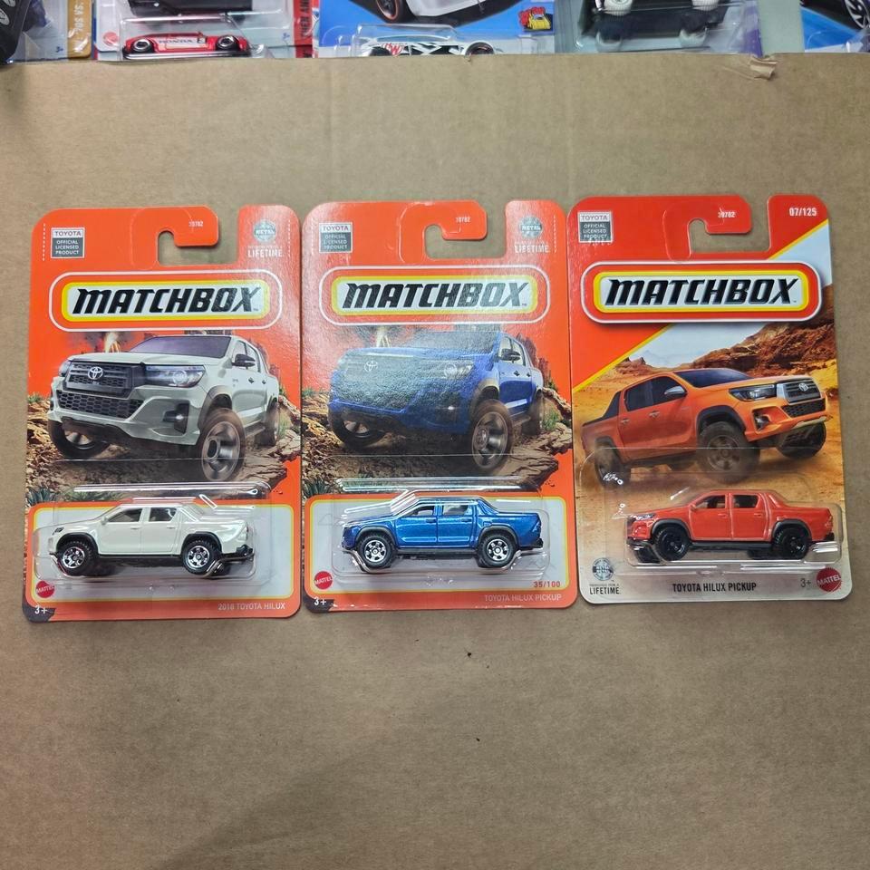 3 2023 26 Matchbox 2018 Toyota 8f8e