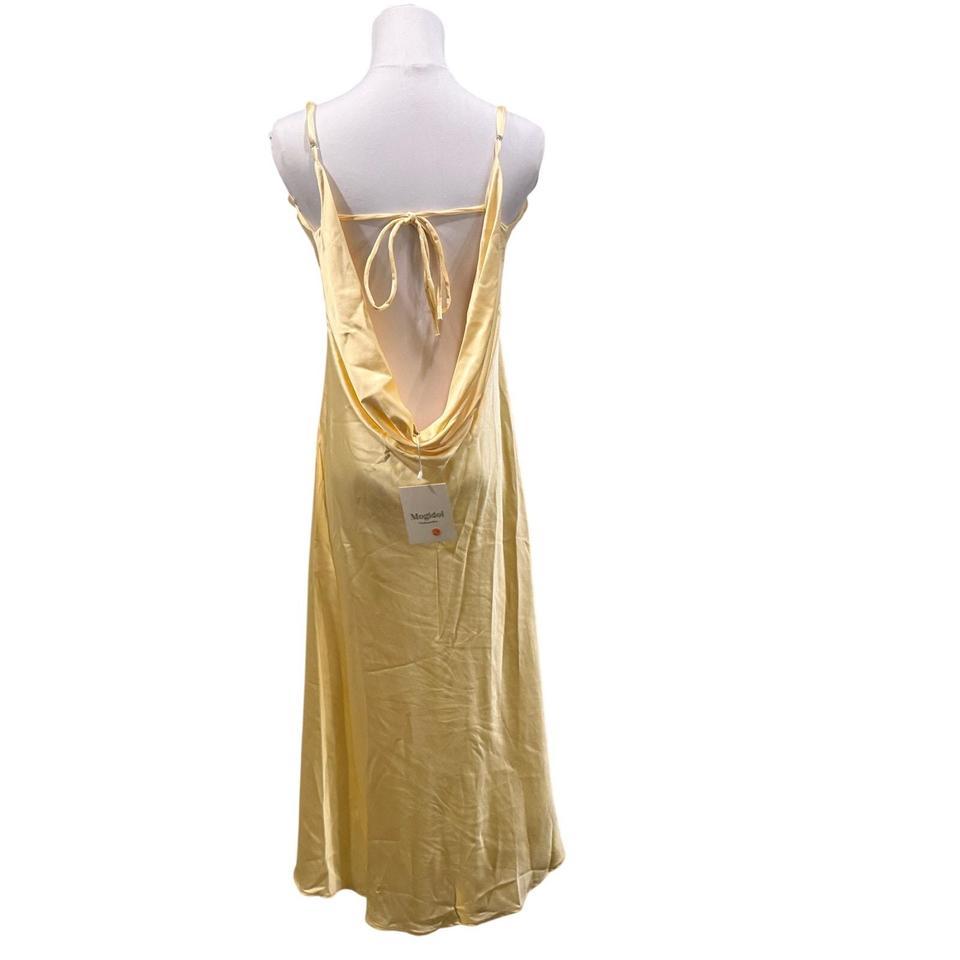 Mogidol Butter Yellow Satin Backless 5c2d 4