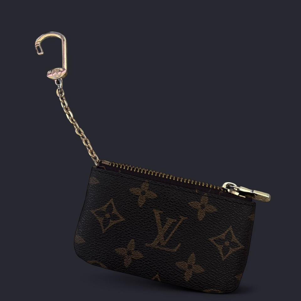 Brown Key Pouch With Chain F3f4
