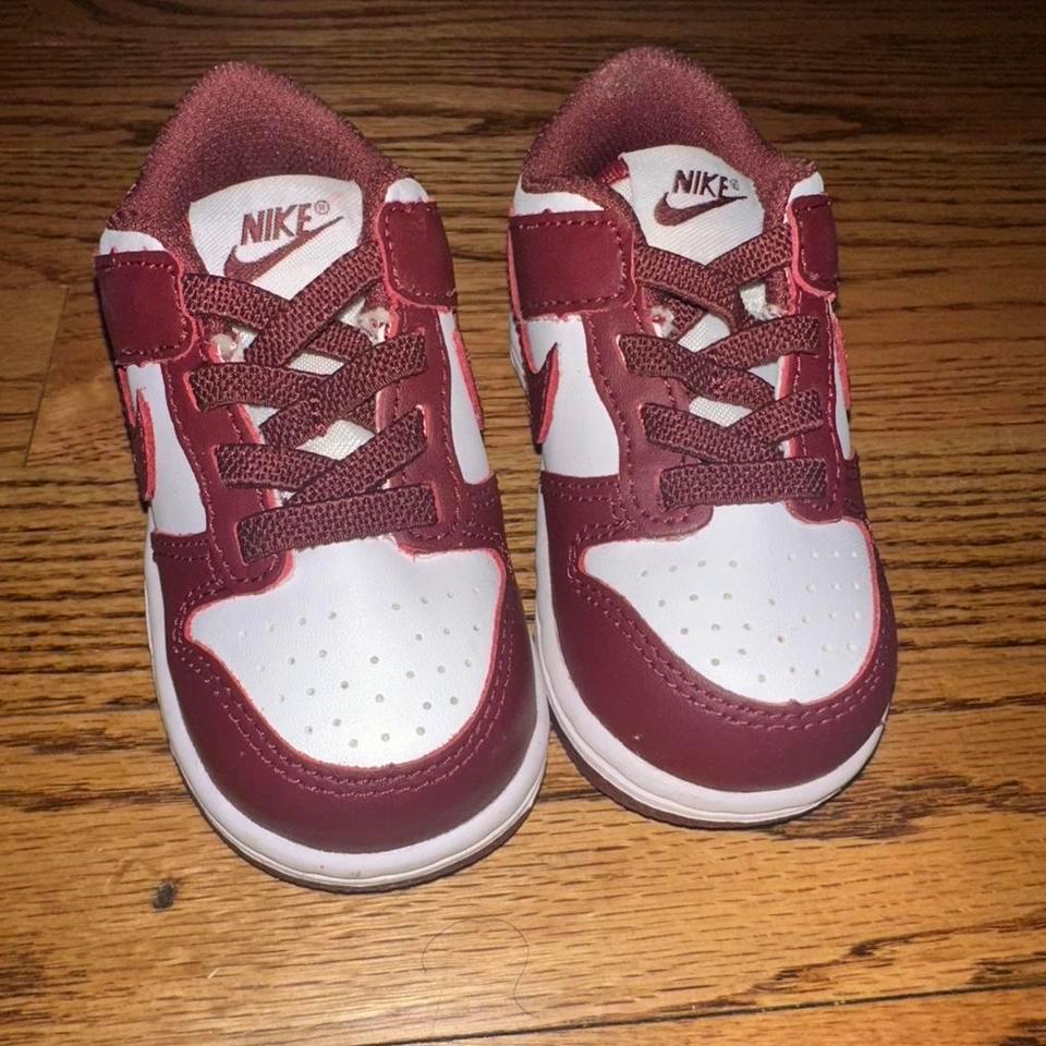 Nike Burgundy And White Baby 2ed1