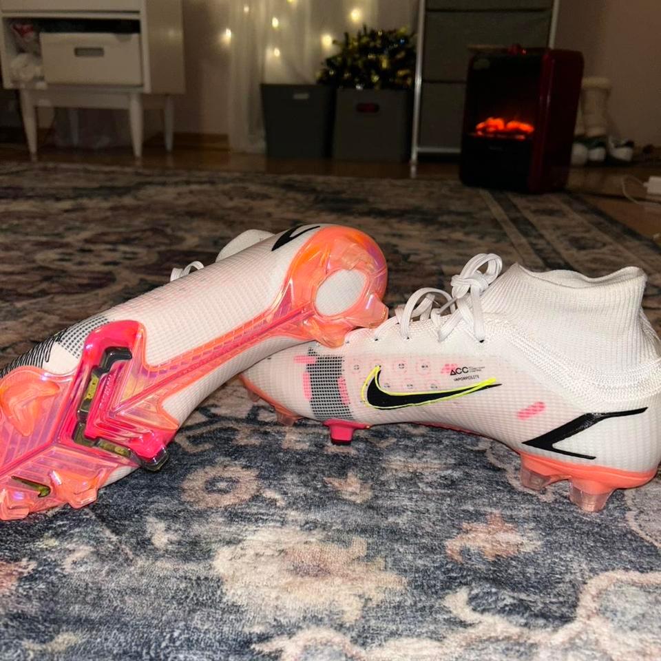 Size 8 Mens Nike Mercurial 49d1