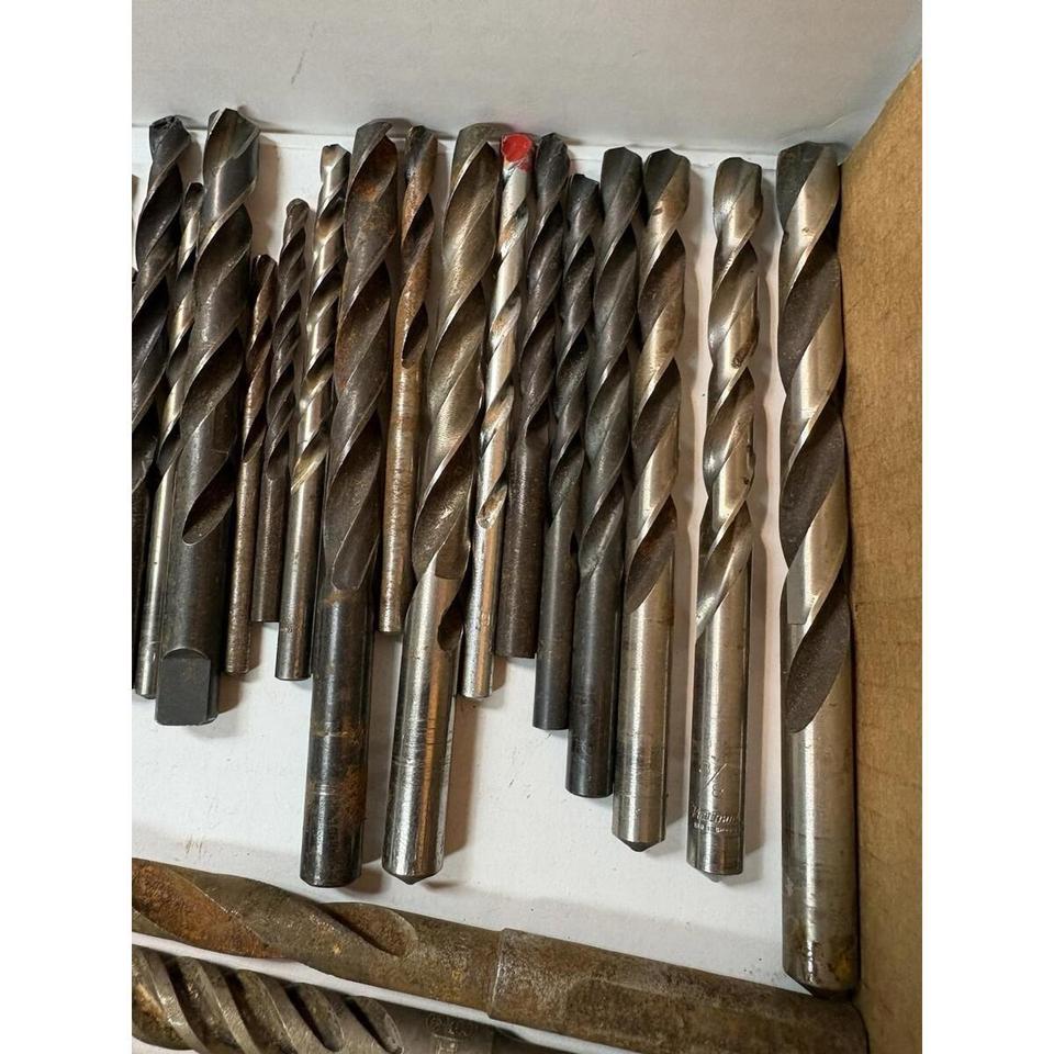 Lot Of 36 Used Random E601 3