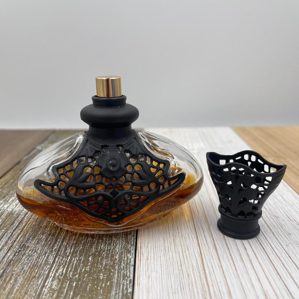 Black Floral Perfume Bottle With 2
