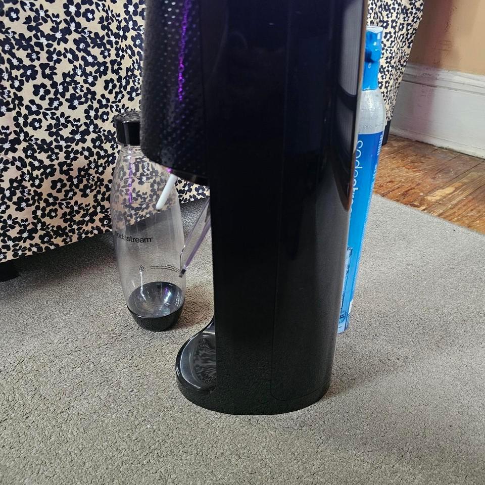Black Soda Stream Machine 1