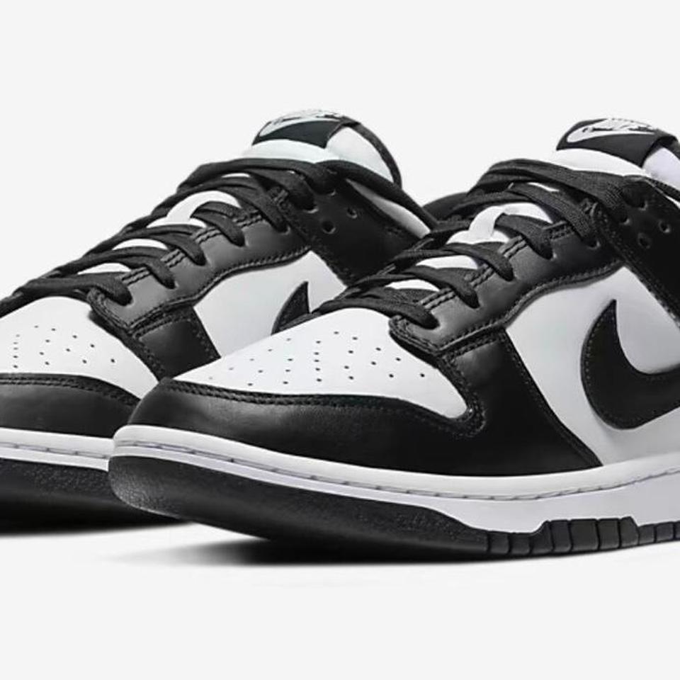 Nike Panda Dunk Low Sneakers 79ba 5