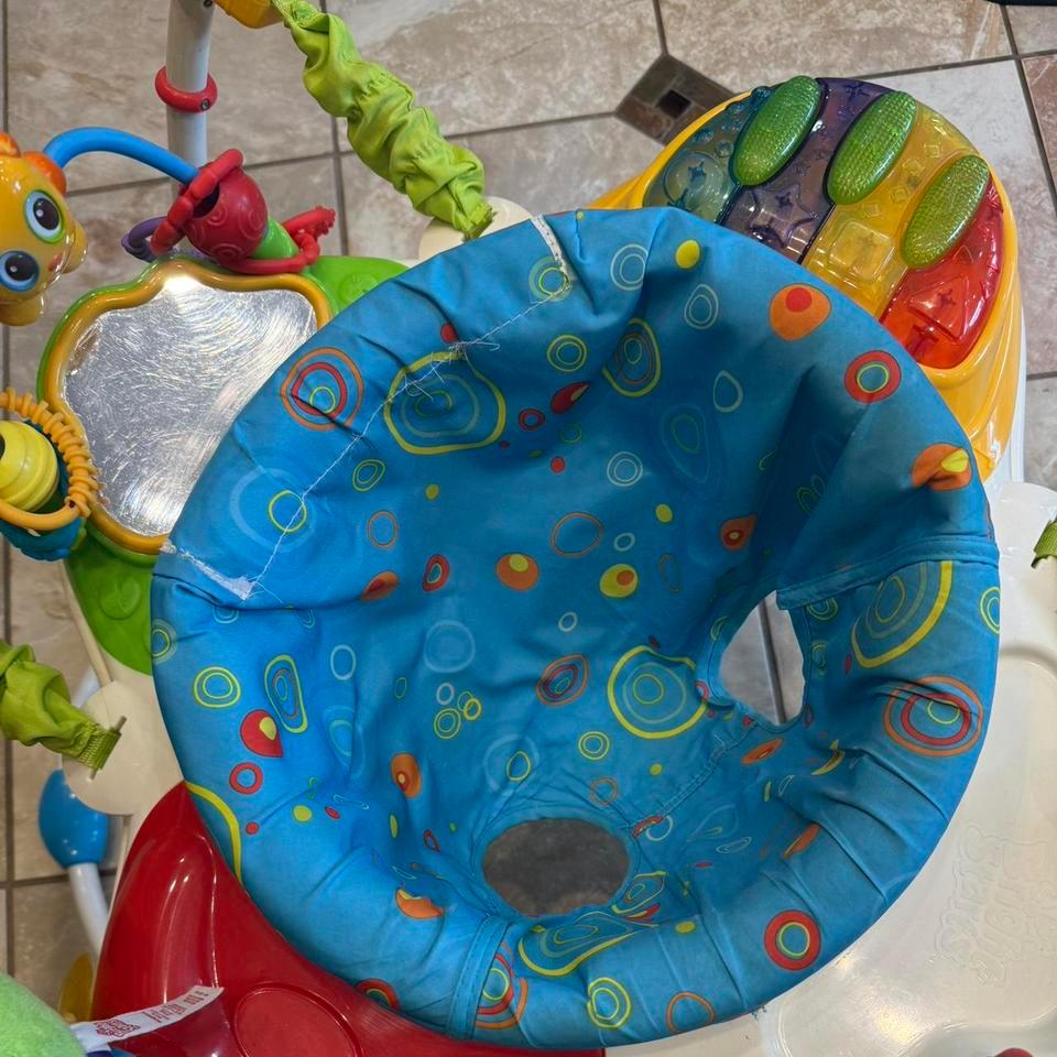 Bright And Colorful Baby Jumperexersaucer 5