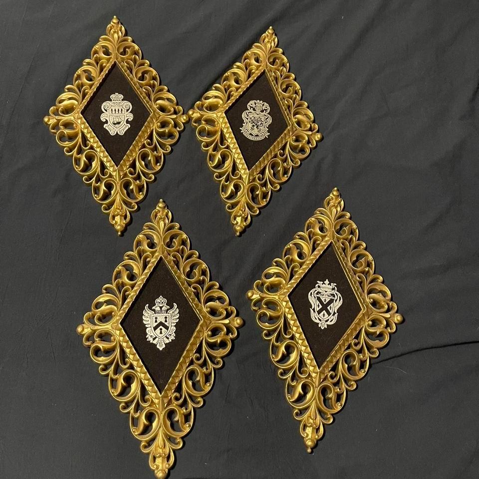 This Set Of 4 Vintage C7d4