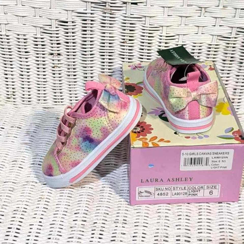 Nib Toddler Shoes Girls Size