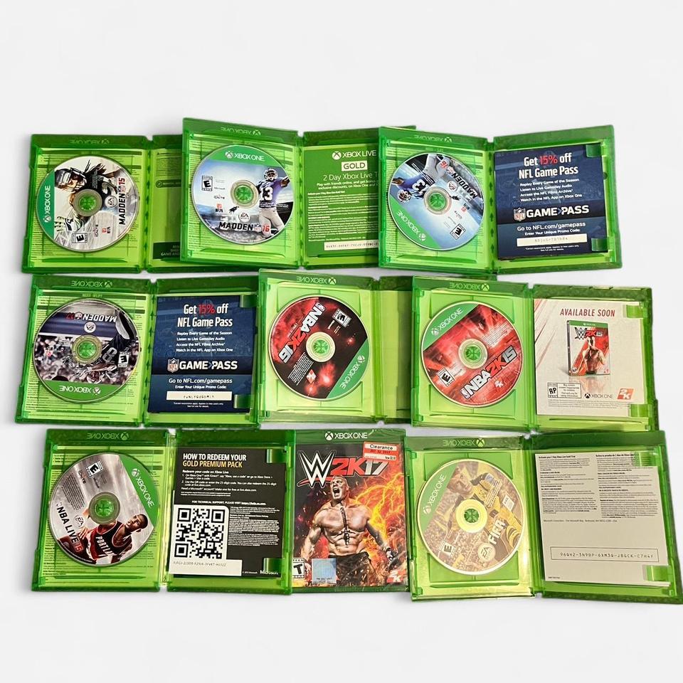 Large Bundle Of 9 Xbox 2