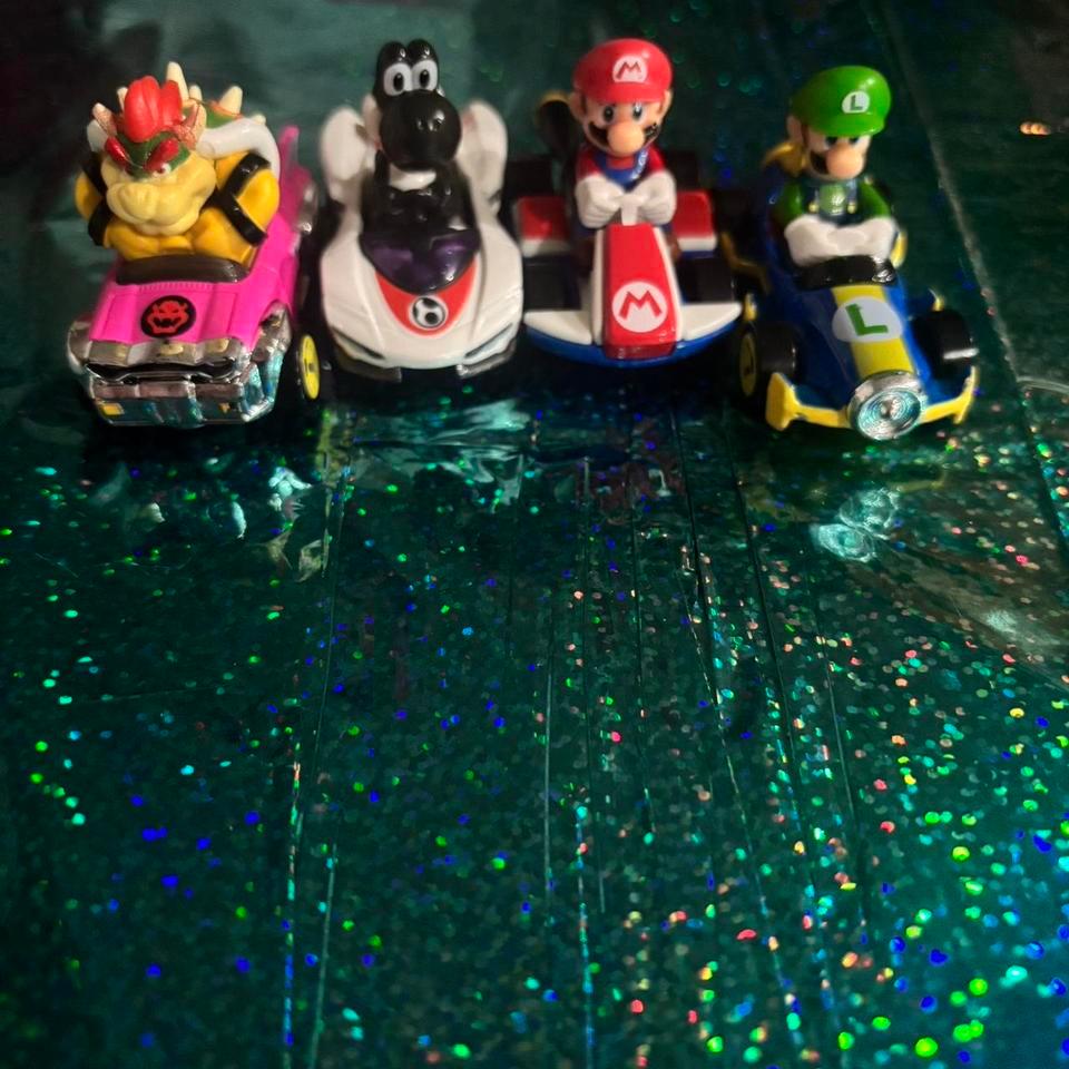 Mario Kart Hot Wheels Set