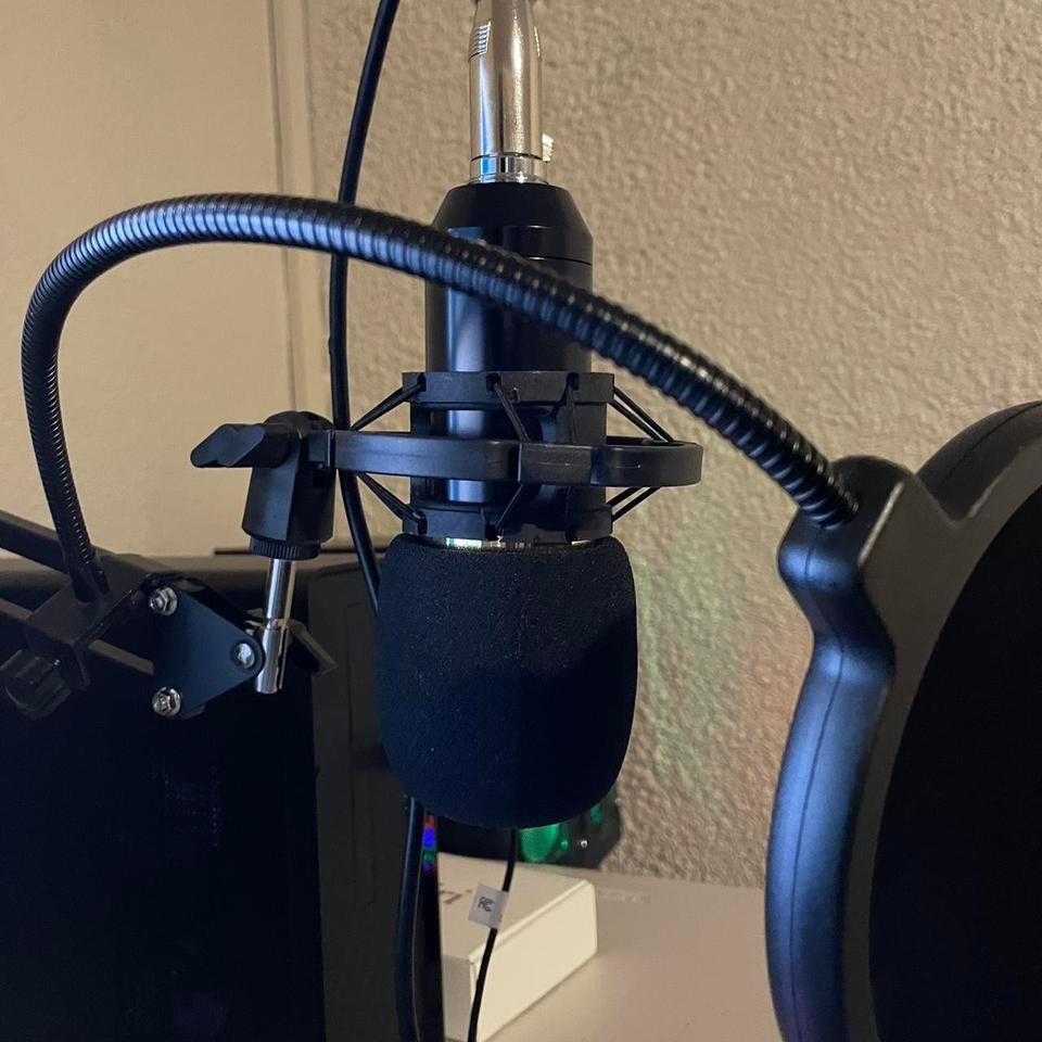 Black Audio Interface With Microphone 3