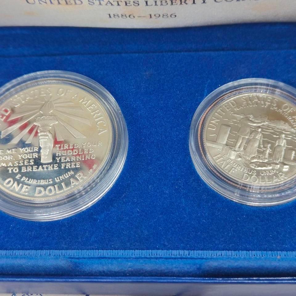 1986 United States Liberty 2 Piece 3