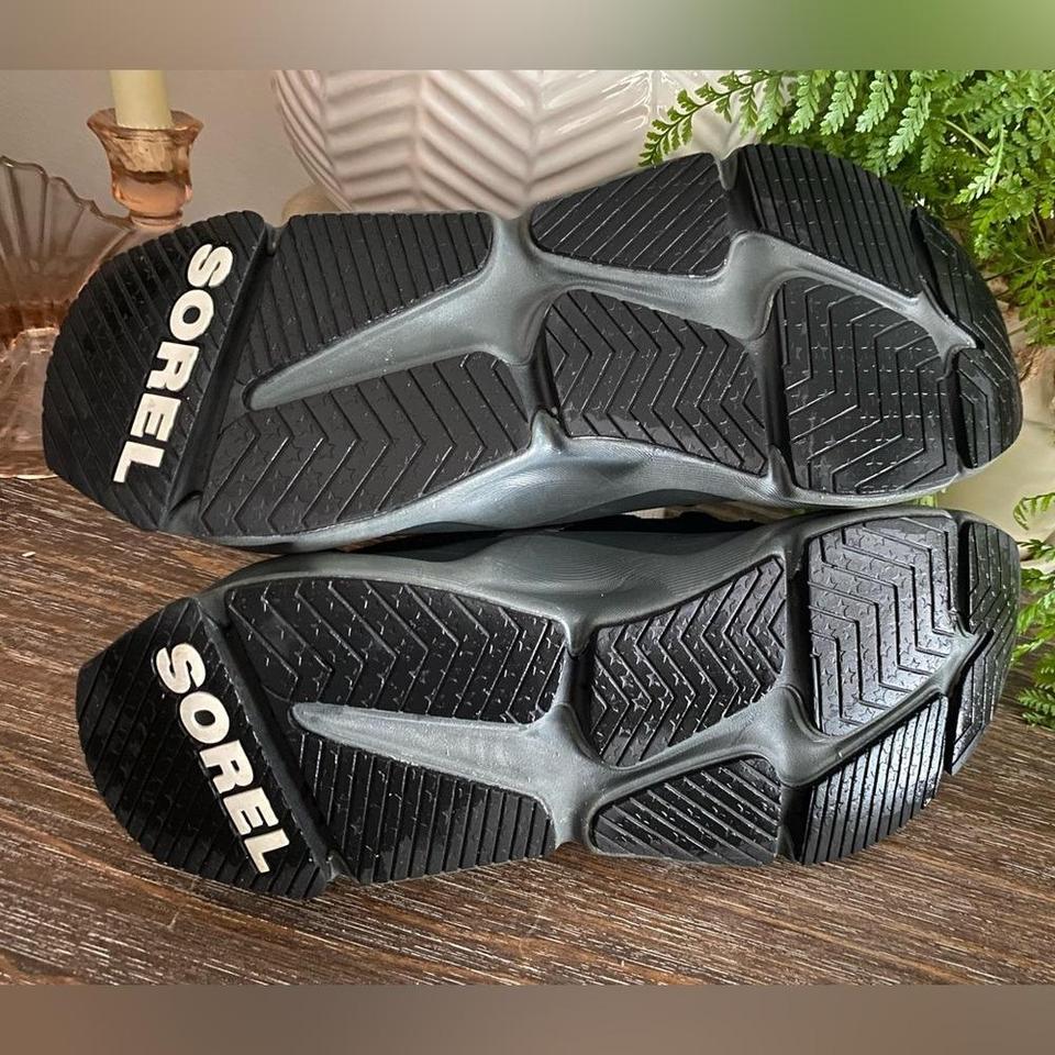 Likenew Sorel Womens 9 Kinetic 6
