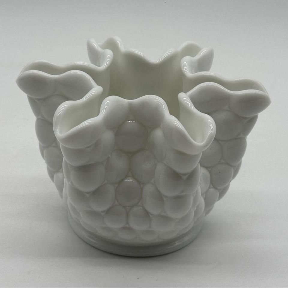 Westmoreland White Milk Glass Hanker F867