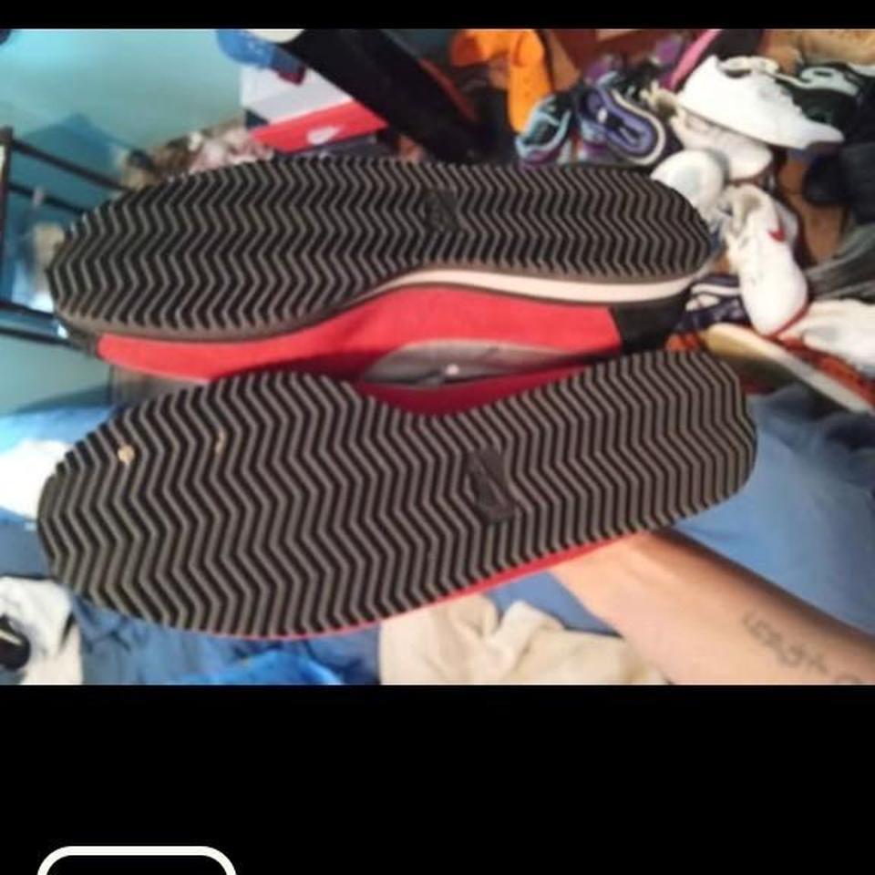 Nike Red Black Trainers 84ef 3