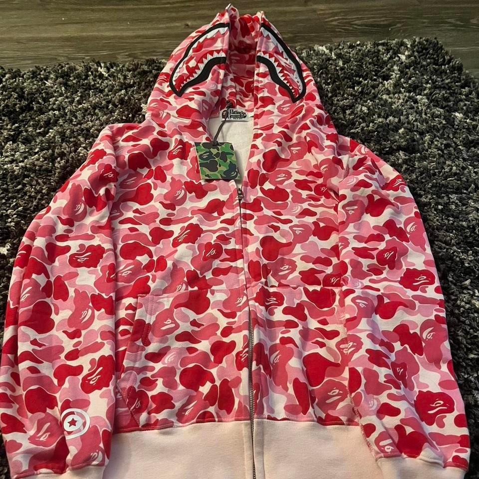 Brand New Bape Red And C0a5