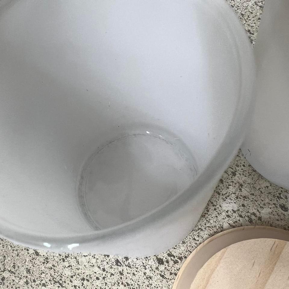 Unbranded Set Of 2 Glass 7