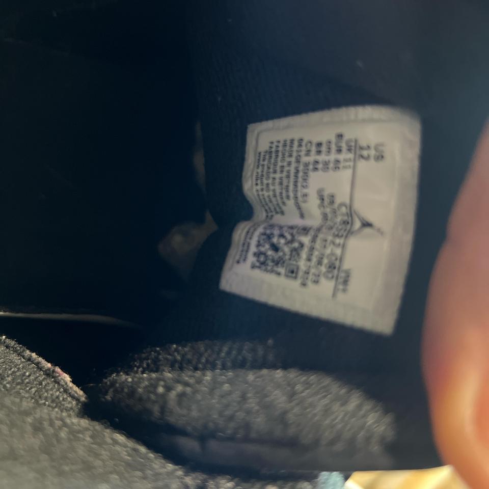 Nike Jordan 3 Retro Fear 4