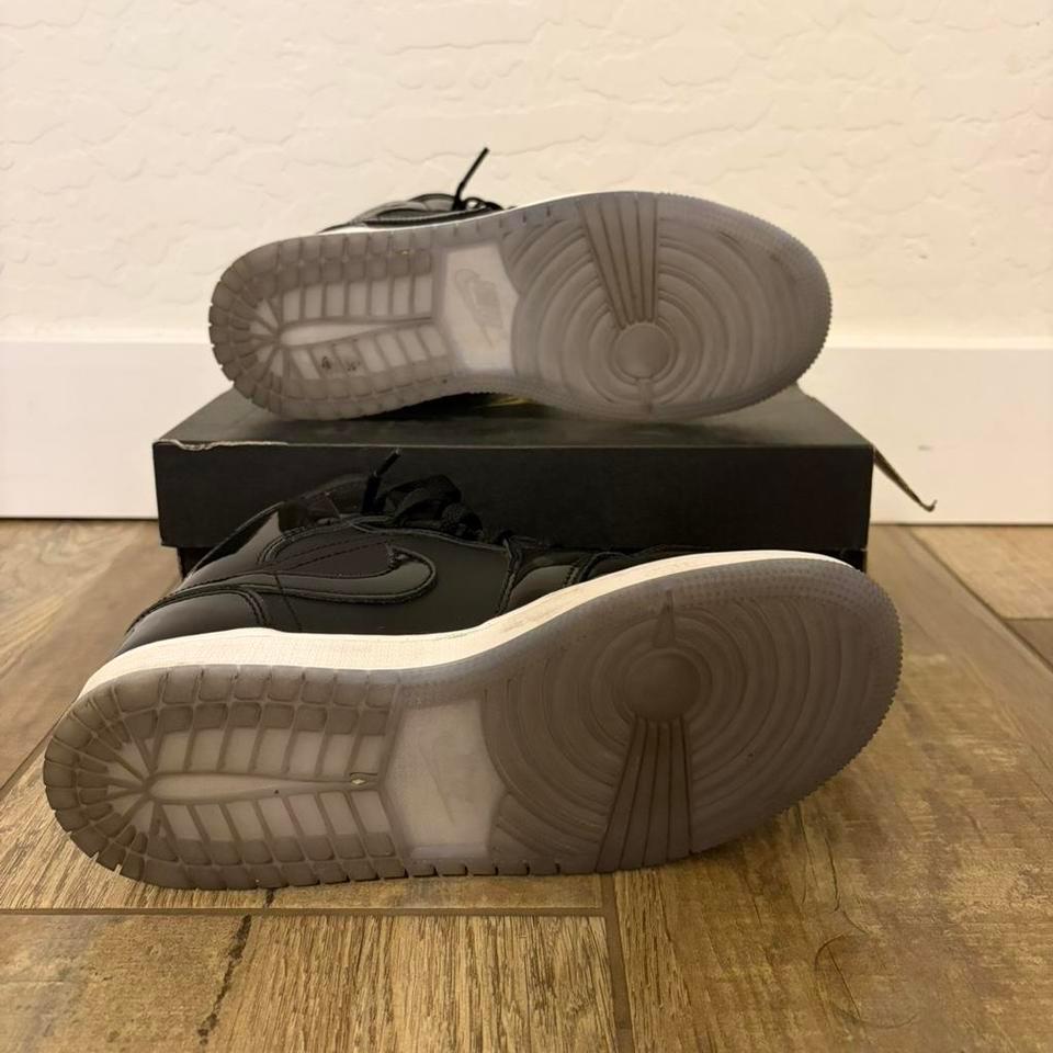 Lightly Used Nike Air Jordan 185a 6