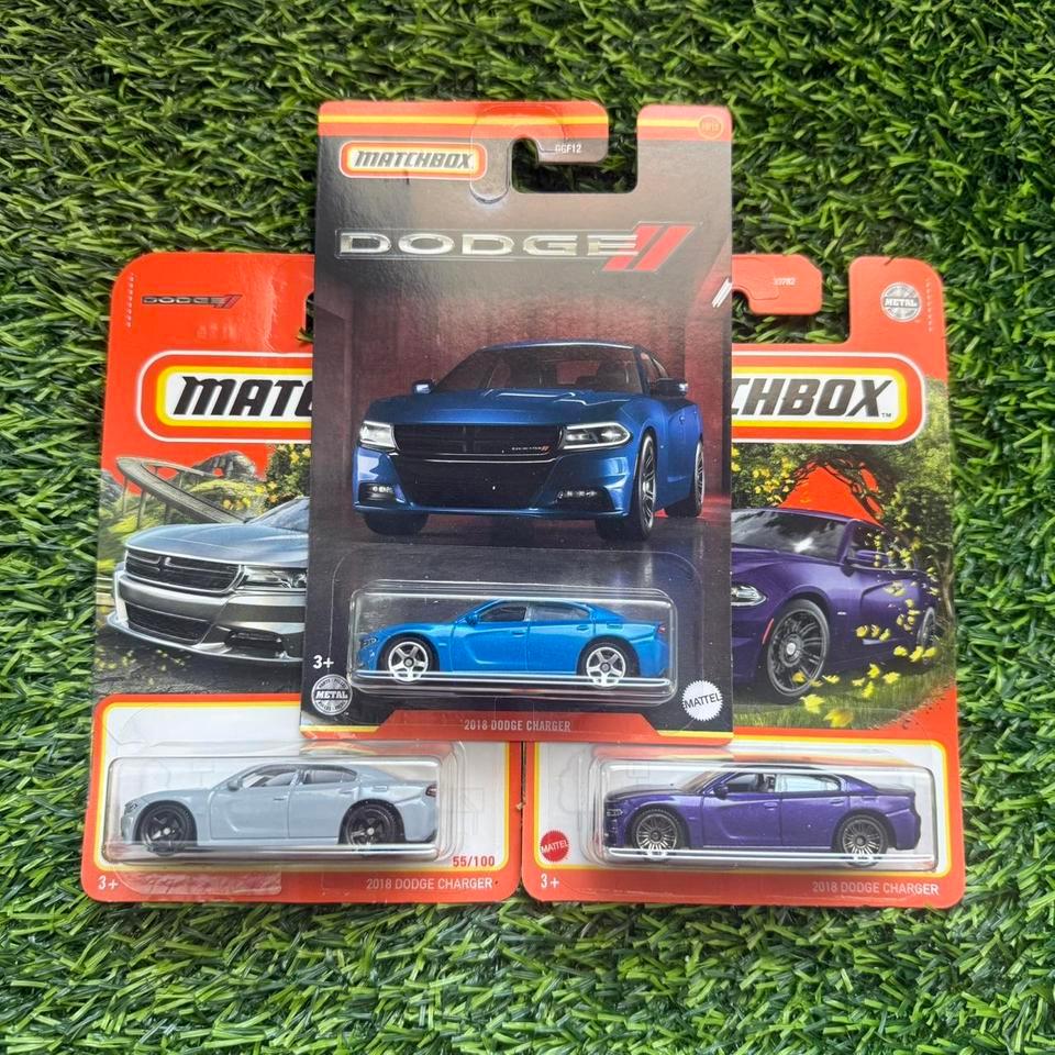 Matchbox 2014 Dodge Grey Blue Deb0