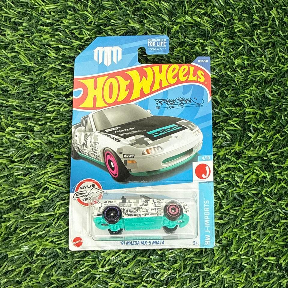 Hot Wheels 91 Mazda Mx 5 0017