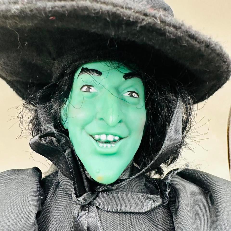 1988 The Wicked Witch Of B1d2 6